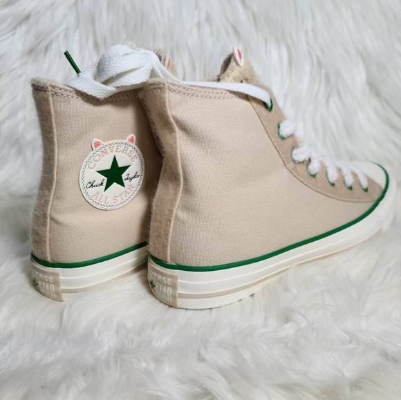 Converse Chuck Taylor All Star High Top Beige 7 Women / 5 Men NWOB - Picture 3 of 7